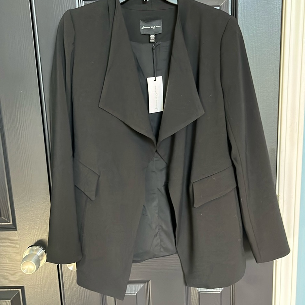 Ladies Blazer Drapey Style